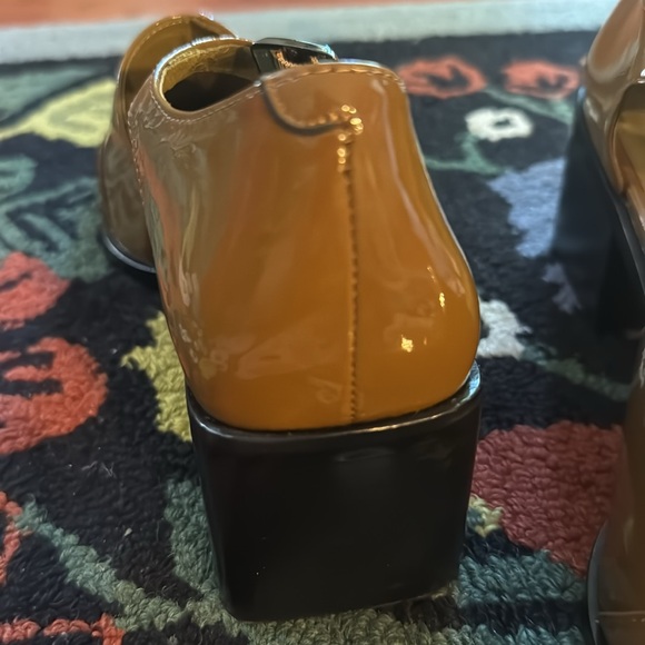 INTENTIONALLY BLANK Brown Patent Heels - Picture 9 of 9